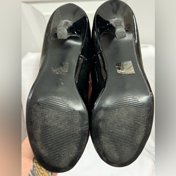 K Studio patent pumps -size 6 - Picture 3 of 3